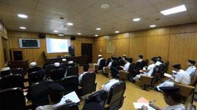 اللجنة الدولية بالصليب الأحمر تنظم دورة تدريبية بأكاديمية الشرطة