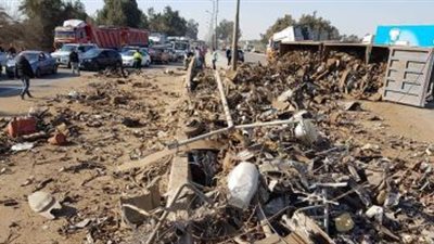 دون خسائر بشرية.. انقلاب سيارة محملة بالخردة فى الإسماعيلية