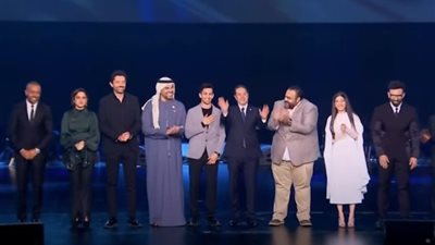 تألق نخبة من نجوم الفن في احتفالية 