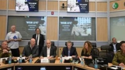 الحرس الإيراني يعلن إطلاق 