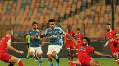 دوري نايل .. فيوتشر يفرض التعادل السلبي على بيراميدز بالشوط الأول