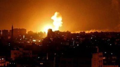 طائرات الاحتلال الصهيوني تقصف مُحيط مستشفى القدس في غزة