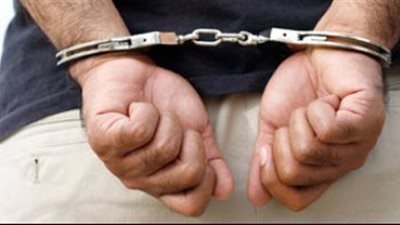 لخلافات مالية.. القبض على متهم بقتل شاب طعنًا في الرقبة بالشرقية