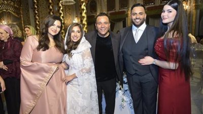 نجل محمد فؤاد يعقد قرانه وسط فرحة عائلية وحضور نجوم الفن