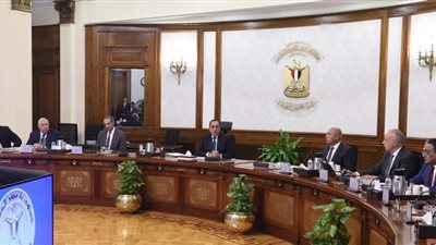 رئيس الوزراء يتابع جهود التوسع فى استصلاح وزراعة الأراضي الصحراوية