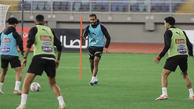 تحضيرات مكثفة: صلاح يلتحق بالمنتخب وياسر إبراهيم يبرز بتدريباته القوية