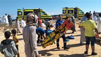 إصابة 3 أشخاص جراء انقلاب سيارة ملاكى في البدرشين