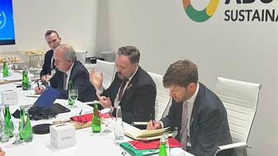 وزير الخارجية يستقبل الوزير الدنماركي للتعاون التنموي والسياسات المناخية