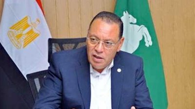 غراب يتفقد لجان امتحانات الثانوية العامة بمدرستي الحرية الابتدائية والنور للمكفوفين