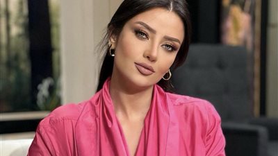 رسالة مؤثرة وغريبة من رضوى الشربيني لوالدتها