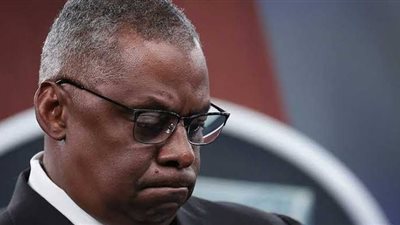 وزير الدفاع الأمريكي يتحدث بعد جدل 