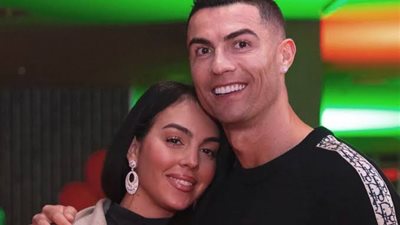 هل سيتزوج الثنائي البرتغالي رونالدو وجورجينا؟.. إعرف حقيقة الأمر