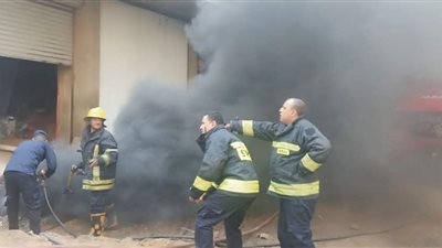 اندلاع حريق هائل فى إحدى مصانع 6 أكتوبر