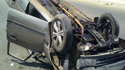 اختلال عجلة القيادة وراء إصابة 5 أشخاص بمنطقة حدائق أكتوبر