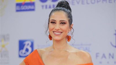 حنان مطاوع : بدعي لفلسطين إنهم يتخلصوا من العرقية الجماعية التى يتعرضون لها 