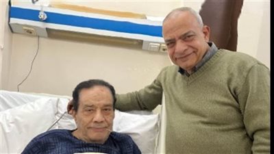 من مشاكل في القلب للكلى والكبد.. حلمي بكر يخرج من المستشفى