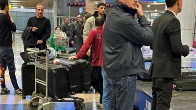 وسام ابو علي يصل القاهره رفقه امير توفيق للانضمام للأهلي