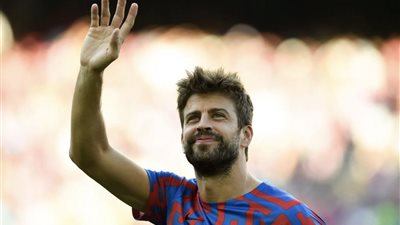 تغيير الأدوار: بيكيه يعلن عن تحوله إلى عالم التدريب