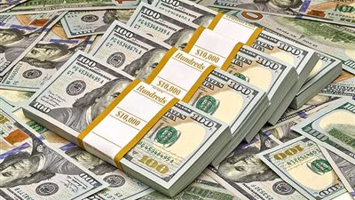 تراجع طفيف في سعر الدولار اليوم الثلاثاء بمختلف البنوك المصرية