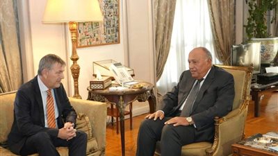 وزير الخارجية يلتقي المفوض العام للأونروا للتشاور حول الأوضاع في غزة