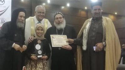 نورين مسعد تحفظ القرآن كاملاً بعمر 8 سنوات بالغربية (صور وفيديو)