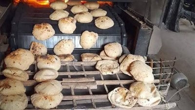 ضبط أصحاب 3 مخابز لاستيلائهم علي 22 جوال دقيق بلدي مدعم بالغربية