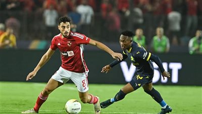 عبد الحفيظ: أكرم توفيق أرجل واحد في الأهلي