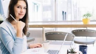 فتاوي.. حكم عمل وخروج المرأة دون علم زوجها