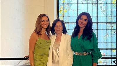 نسرين أمين تحيي ذكرى عيد ميلاد والدتها وتكشف عن صورتها للمرة الأولى