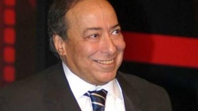 أحمد السعدني يعبر عن امتنانه لكل من قدم واجب العزاء في وفاة والده