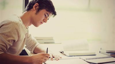 نصائح لطلاب الثانوية العامة.. لا تقسوا على أنفسكم