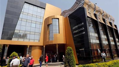 عاجل| اتحاد الكرة يُحيل محمد شيحة للجنة الانضباط