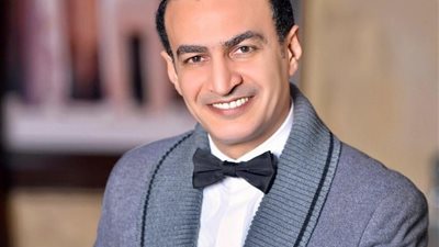 سمسم شهاب يرثي زوجته: كنت أطمئن بوجودها بجانبي معشوقتي وحب عمري حتى آخر العمر