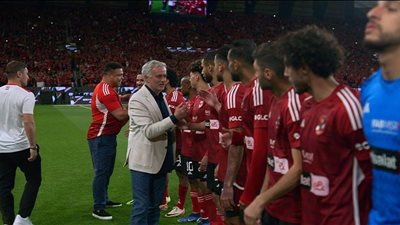 التعادل السلبي يخيم على الشوط الأول بين الأهلي والزمالك في نهائي الكأس