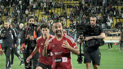 القاضية ممكن.. الأهلي يُضرب الأبيض بثنائية نظيفة