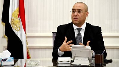 الجزار يبحث دعم الصناعات مع رئيسا هيئتى 