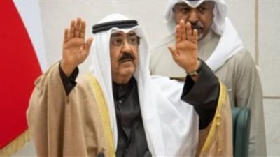 العاهل الأردني يمنح أمير الكويت 