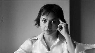 هالة خليل من 