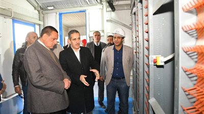 وزير التنمية يتفقد مشاريع الإسكان الاجتماعي وإنتاج البيض والمنطقة اللوجيستية