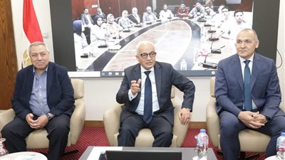 حجازي يستقبل الطلاب المشاركين فى المسابقة العالمية 