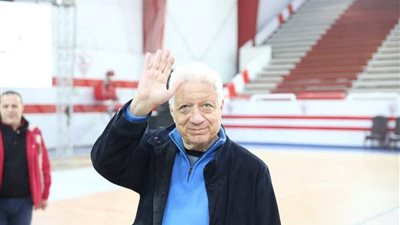 الاقتصاديه تؤجل محاكمة مرتضى منصور في سب محامي الأهلي