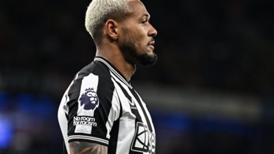 مأساة لنيوكاسل: جولينتون يخسر الموسم بسبب الإصابة