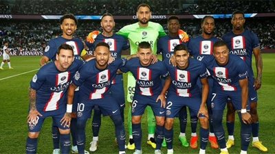 نجم باريس سان جيرمان يعود للتدريبات الجماعية قبل مواجهة بايرن ميونيخ