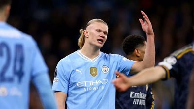 جوارديولا يؤكد غياب هالاند عن مواجهة برايتون.. وجاهزية فودين وستونز