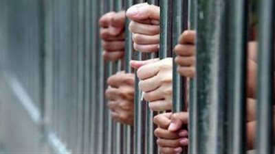 تجديد حبس المتهمين بقضية انتحال صفة رجال شرطة لسرقة مواطنين بحلوان