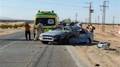 انقلاب سيارة ملاكي يتسبب في مصرع وإصابة 4 أشخاص بالطريق الصحراوي