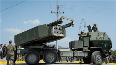 أمريكا تواصل دعم أوكرانيا بأسلحة تكتيكية وقذائف الهاوتزر