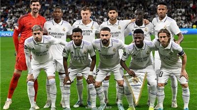 بنزيما يقود هجوم الريال أمام ليفربول بدوري أبطال أوروبا 