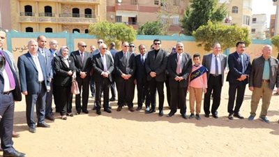 وزير التعليم ومحافظ الشرقية يتفقدان أكاديمية السويدي بالعاشر من رمضان