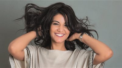 ياسمين علي تحتفل بذكرى ميلادها